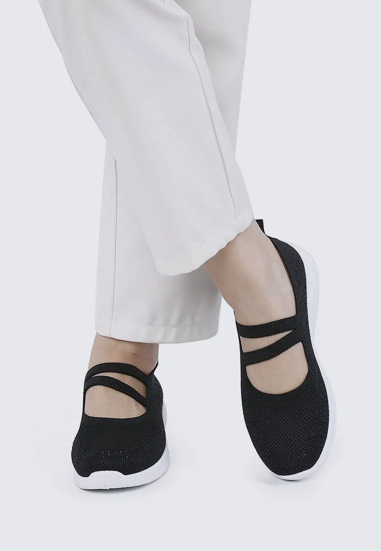 Gentle Walk Comfy Sneakers In Black