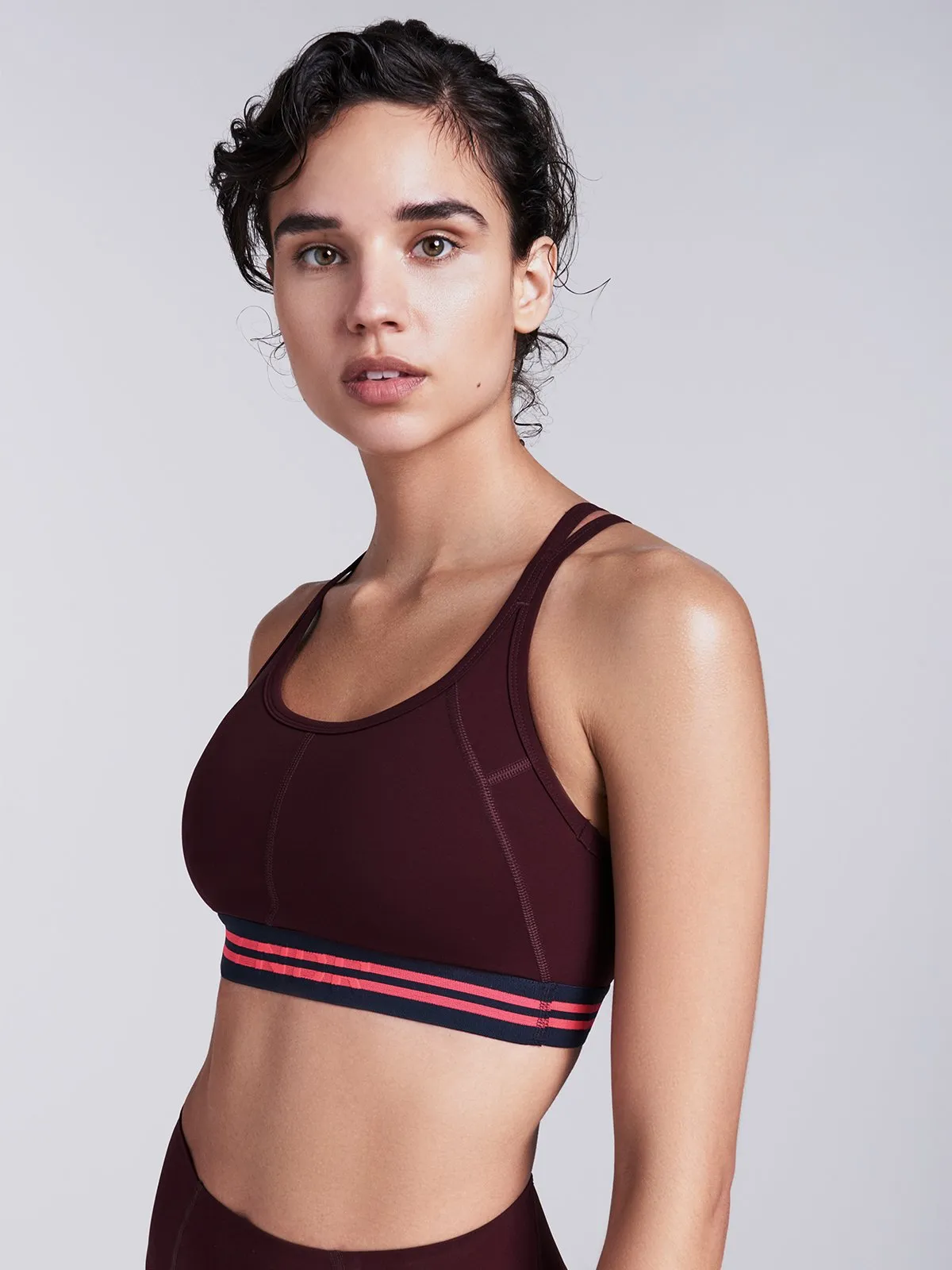 LIMITLESS Sports Bra Olive