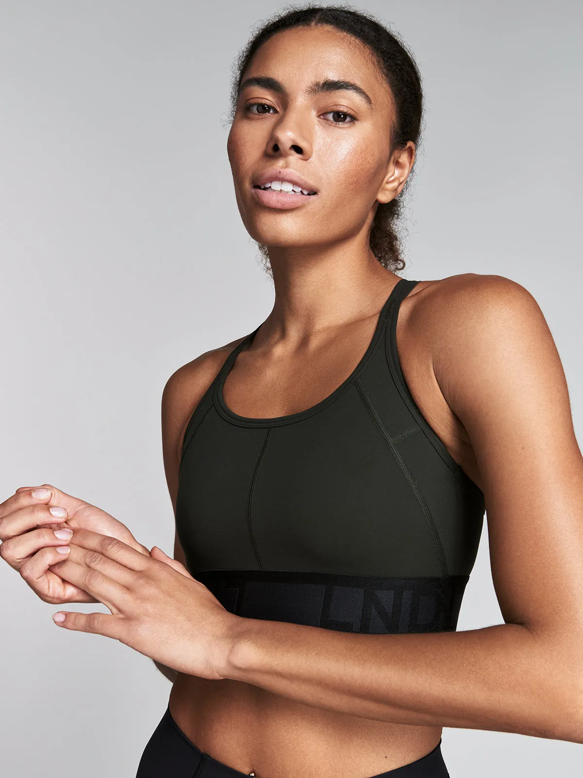 LIMITLESS Sports Bra Olive