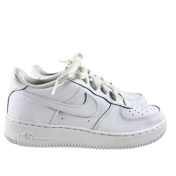 Nike Air Force 1 White Size 6 Low Top Sneakers Youth Kids Grade School