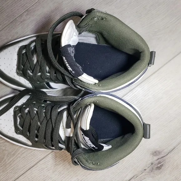 Nike Dunk High Up Sneakers