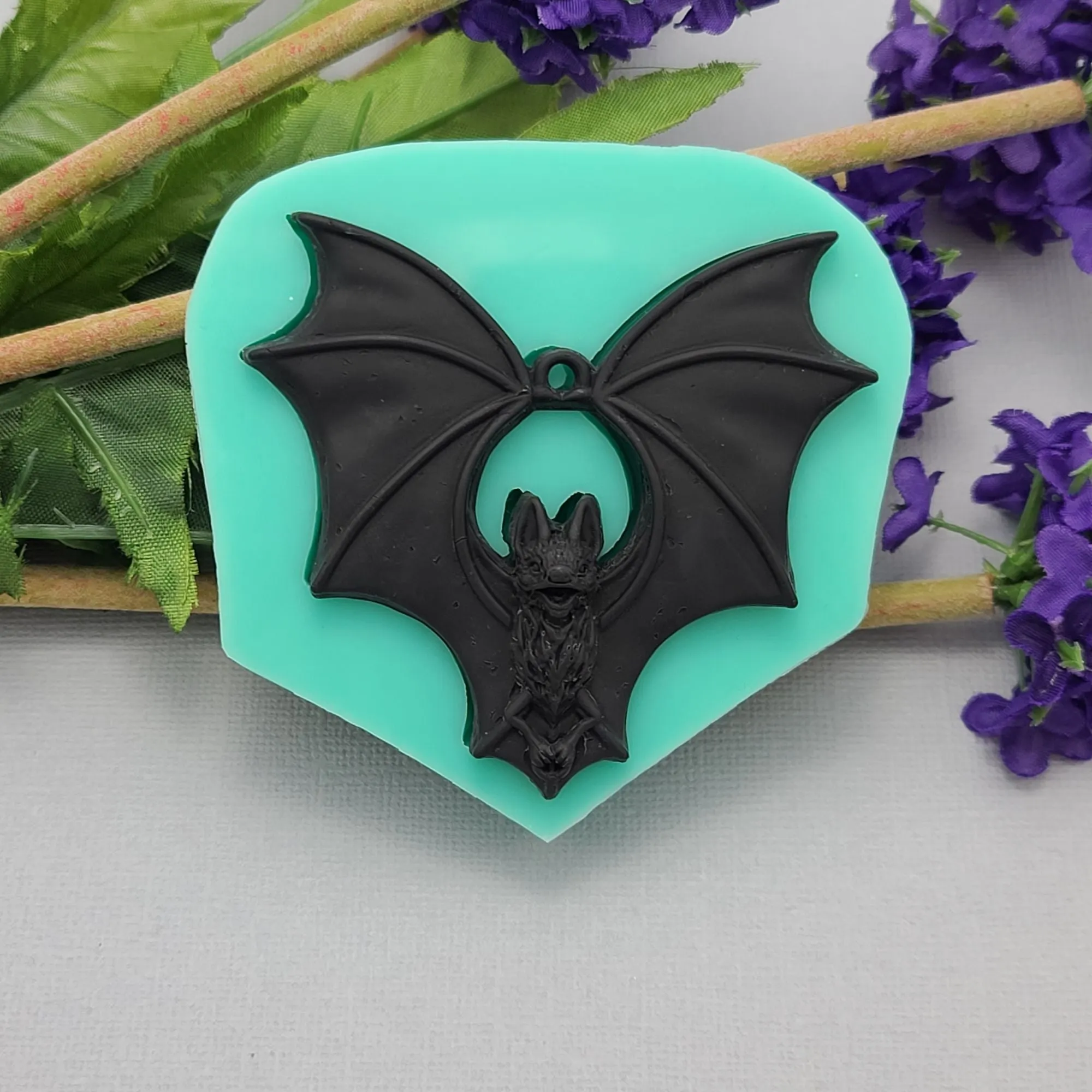 Silicon Mold Flying Bat Jewelry Making Resin Polymer Clay.