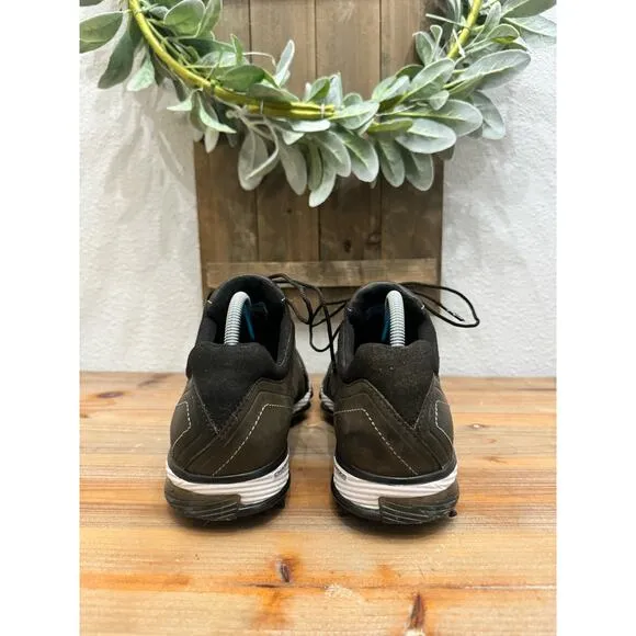 Under Armour golf  Charger sneakers Size 9